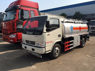 江鈴5噸油罐車QLG5082GJY型加油車 性能圖鑒與細(xì)節(jié)透視